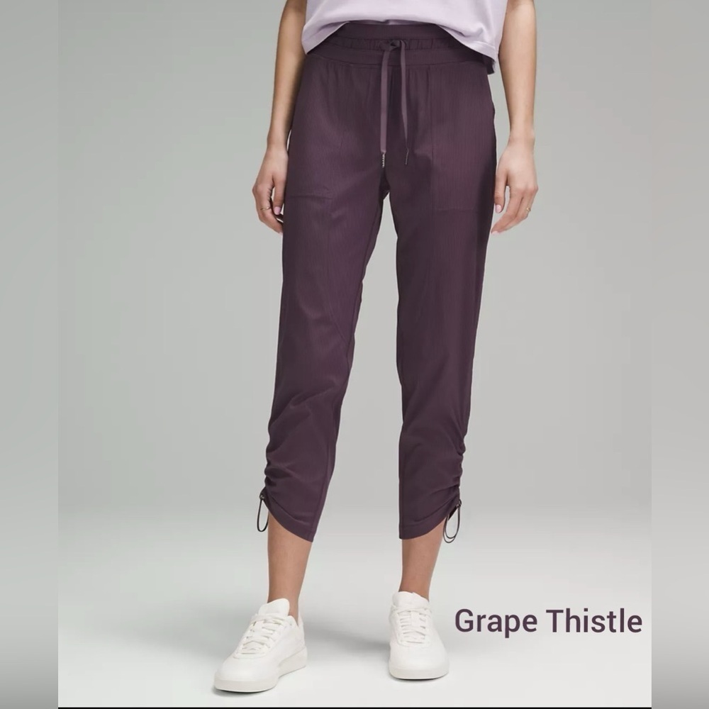 Lululemon Dance Studio Mid-Rise Cropped Pant - Grape Thistle SZ 2